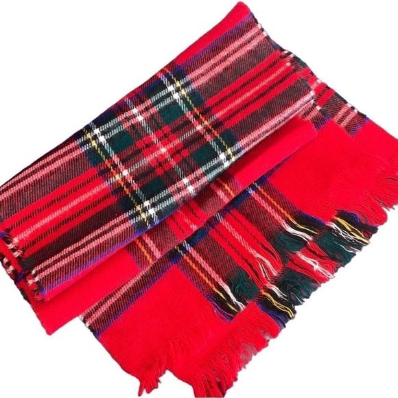 Classic Plaid Scarf by: Cashmere Look - Bid Now = Discounted Shipping - Picture 7 of 7